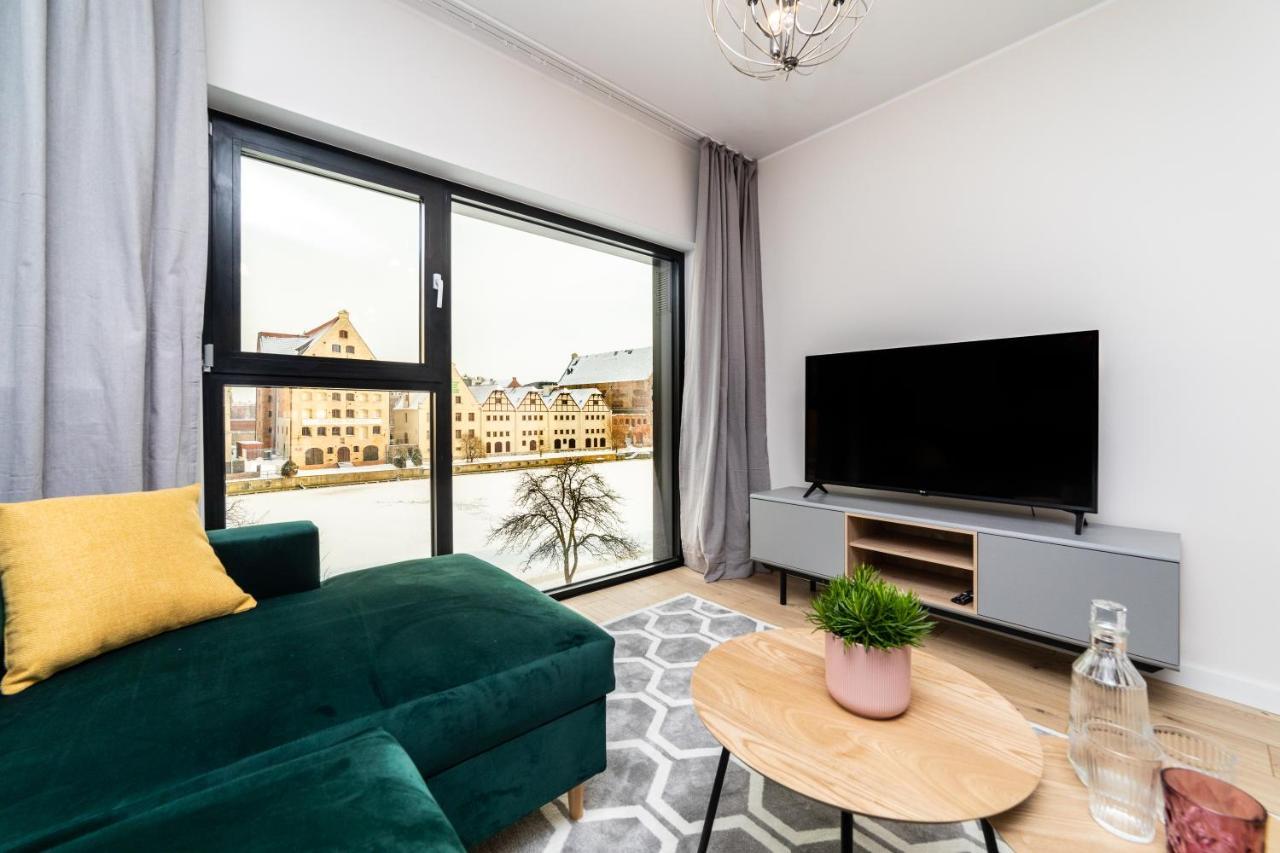 Pobookowane River View Apartments Гданьск Экстерьер фото