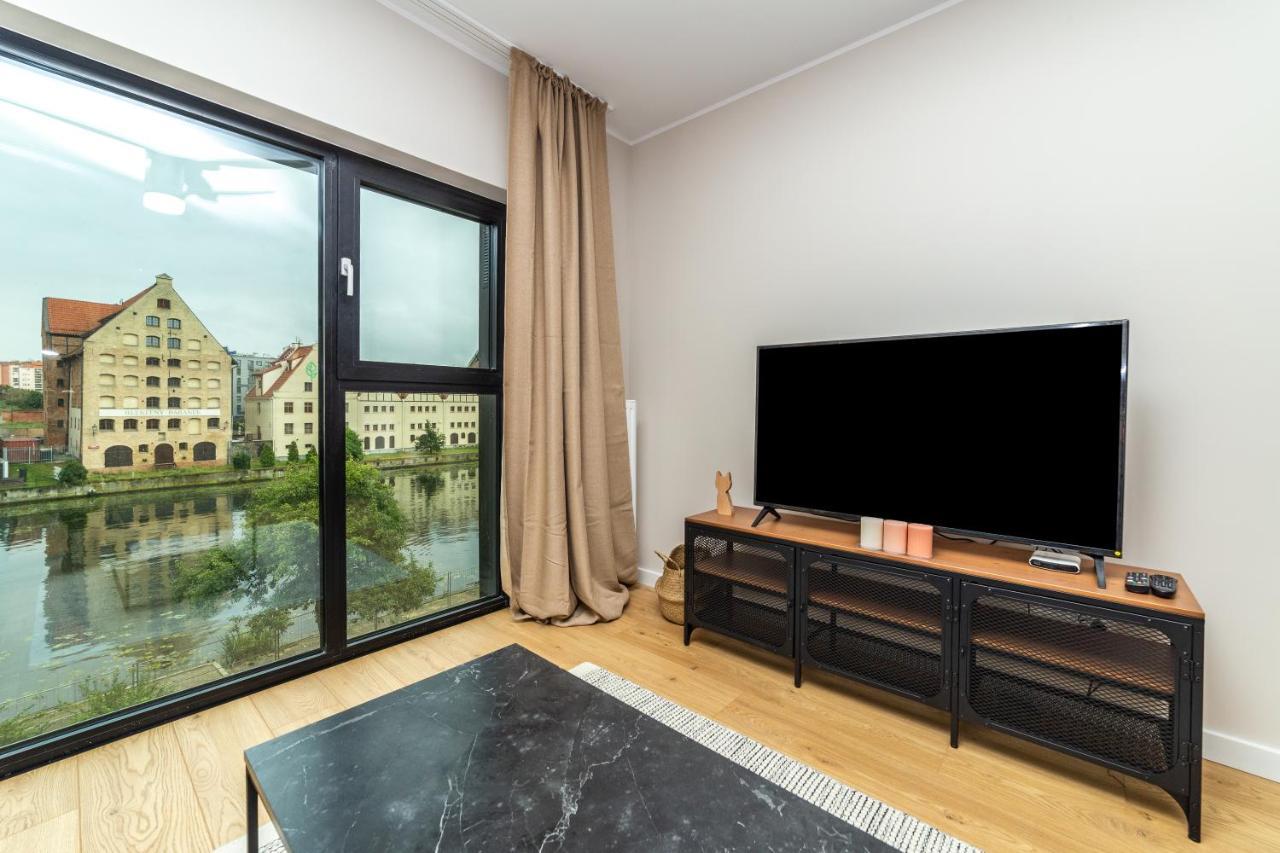Pobookowane River View Apartments Гданьск Экстерьер фото